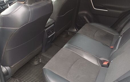 Toyota RAV4, 2021 год, 3 470 000 рублей, 6 фотография