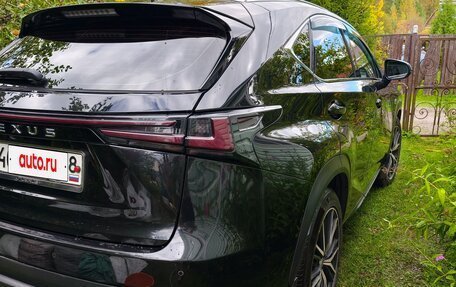 Lexus NX I, 2016 год, 2 600 000 рублей, 4 фотография