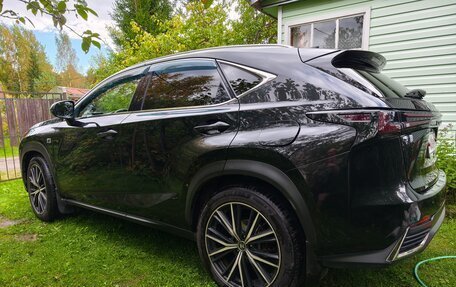 Lexus NX I, 2016 год, 2 600 000 рублей, 9 фотография