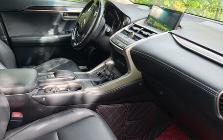 Lexus NX I, 2016 год, 2 600 000 рублей, 11 фотография
