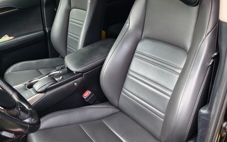 Lexus NX I, 2016 год, 2 600 000 рублей, 17 фотография