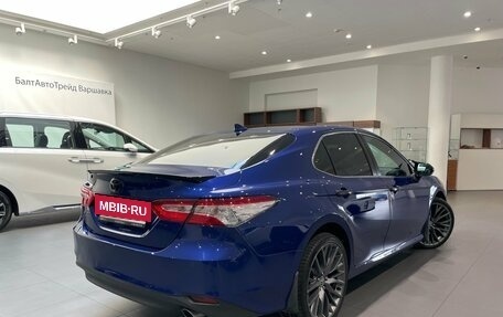 Toyota Camry, 2021 год, 2 895 000 рублей, 6 фотография