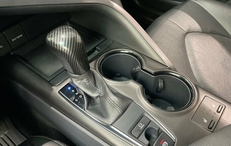Toyota Camry, 2021 год, 2 895 000 рублей, 17 фотография