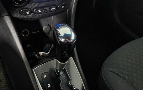 Hyundai Solaris II рестайлинг, 2011 год, 619 000 рублей, 16 фотография