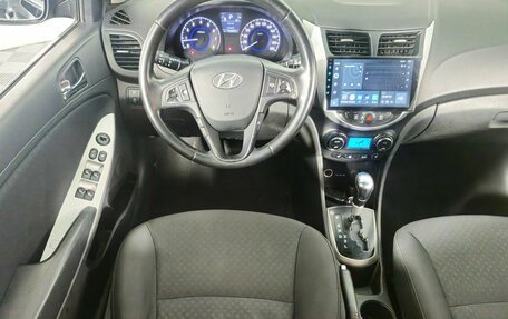Hyundai Solaris II рестайлинг, 2011 год, 619 000 рублей, 13 фотография