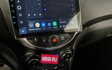 Hyundai Solaris II рестайлинг, 2011 год, 619 000 рублей, 15 фотография
