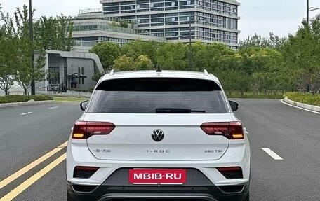 Volkswagen T-Roc I, 2022 год, 2 239 000 рублей, 4 фотография