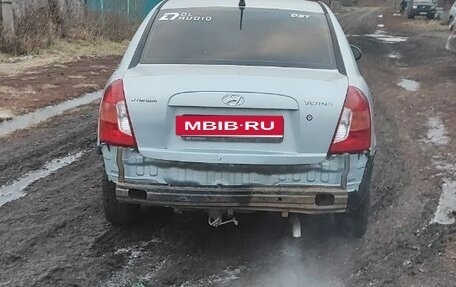 Hyundai Verna II, 2007 год, 160 000 рублей, 4 фотография