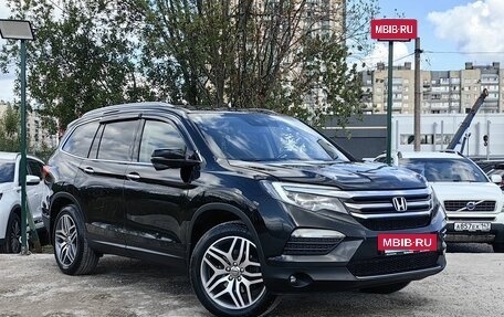 Honda Pilot III рестайлинг, 2016 год, 2 129 000 рублей, 3 фотография