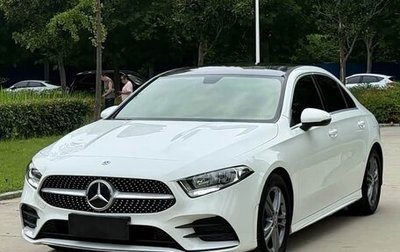 Mercedes-Benz A-Класс, 2023 год, 1 720 001 рублей, 1 фотография