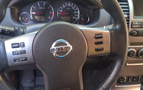 Nissan Pathfinder, 2006 год, 860 000 рублей, 30 фотография