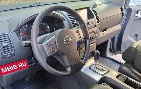 Nissan Pathfinder, 2006 год, 860 000 рублей, 27 фотография