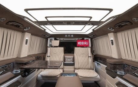 Mercedes-Benz V-Класс, 2021 год, 22 000 000 рублей, 3 фотография