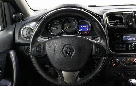 Renault Sandero II рестайлинг, 2016 год, 900 000 рублей, 20 фотография