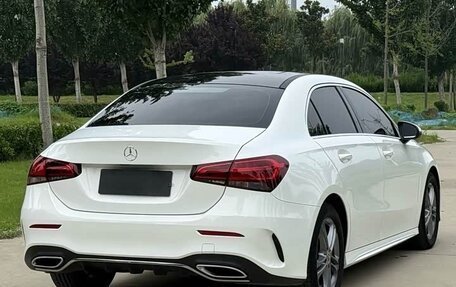 Mercedes-Benz A-Класс, 2023 год, 1 720 001 рублей, 4 фотография