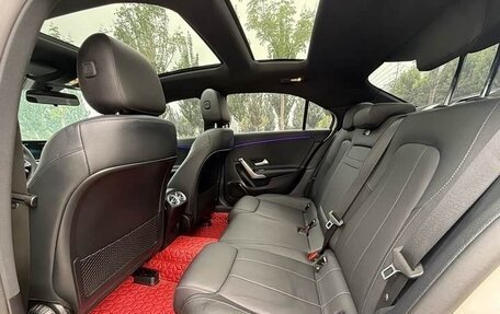 Mercedes-Benz A-Класс, 2023 год, 1 720 001 рублей, 13 фотография