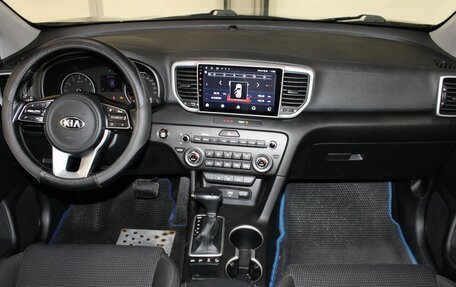 KIA Sportage IV рестайлинг, 2019 год, 2 157 000 рублей, 16 фотография