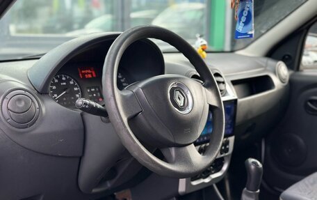 Renault Logan I, 2015 год, 449 000 рублей, 9 фотография