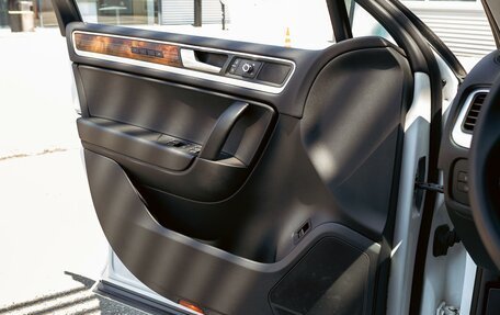 Volkswagen Touareg III, 2014 год, 1 845 000 рублей, 12 фотография