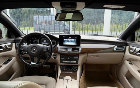 Mercedes-Benz CLS, 2016 год, 3 229 000 рублей, 10 фотография