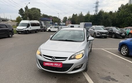 Opel Astra J, 2013 год, 720 000 рублей, 1 фотография