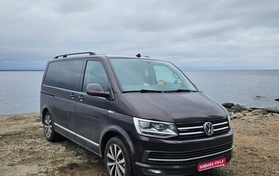 Volkswagen Multivan T6 рестайлинг, 2017 год, 3 450 000 рублей, 1 фотография