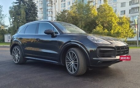 Porsche Cayenne III, 2019 год, 9 990 000 рублей, 3 фотография