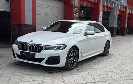 BMW 5 серия, 2023 год, 4 800 000 рублей, 10 фотография