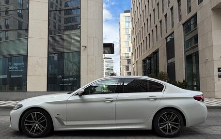 BMW 5 серия, 2021 год, 4 600 000 рублей, 2 фотография