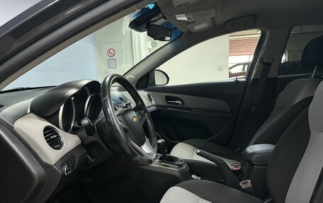 Chevrolet Cruze II, 2014 год, 840 000 рублей, 10 фотография
