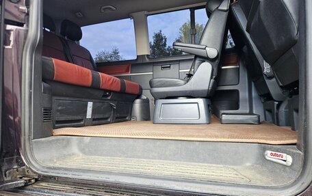 Volkswagen Multivan T6 рестайлинг, 2017 год, 3 450 000 рублей, 21 фотография