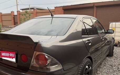 Toyota Altezza, 1999 год, 800 000 рублей, 7 фотография