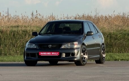Toyota Altezza, 1999 год, 800 000 рублей, 16 фотография