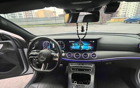 Mercedes-Benz CLS, 2022 год, 5 900 000 рублей, 16 фотография