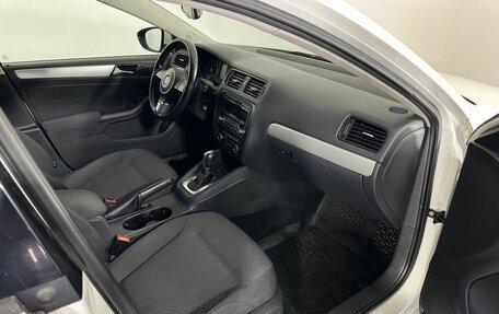 Volkswagen Jetta VI, 2012 год, 966 450 рублей, 14 фотография