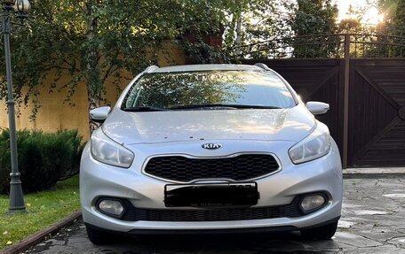 KIA cee'd III, 2014 год, 1 025 000 рублей, 2 фотография
