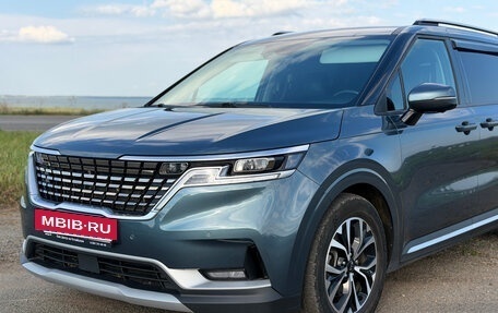 KIA Carnival, 2021 год, 3 900 000 рублей, 3 фотография