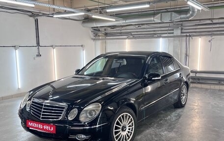 Mercedes-Benz E-Класс, 2003 год, 550 000 рублей, 2 фотография