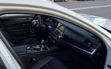 BMW 5 серия, 2016 год, 2 400 000 рублей, 9 фотография