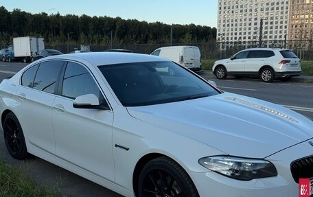 BMW 5 серия, 2016 год, 2 400 000 рублей, 4 фотография