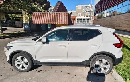 Volvo XC40 I, 2018 год, 2 220 000 рублей, 3 фотография