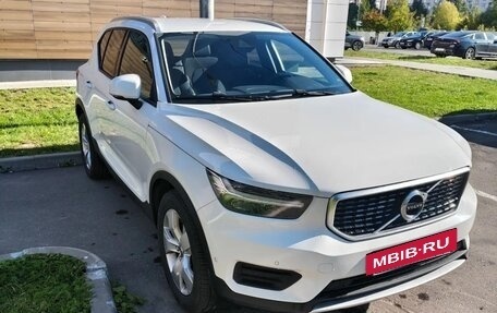 Volvo XC40 I, 2018 год, 2 220 000 рублей, 4 фотография