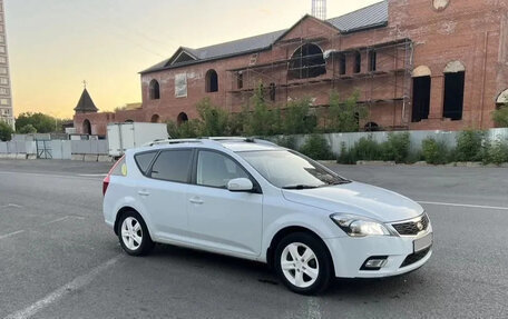 KIA cee'd I рестайлинг, 2011 год, 650 000 рублей, 3 фотография