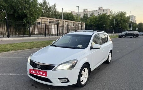 KIA cee'd I рестайлинг, 2011 год, 650 000 рублей, 2 фотография