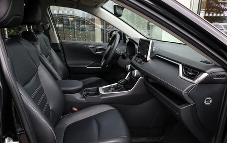 Toyota RAV4, 2020 год, 3 398 000 рублей, 10 фотография
