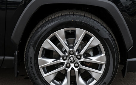 Toyota RAV4, 2020 год, 3 398 000 рублей, 21 фотография