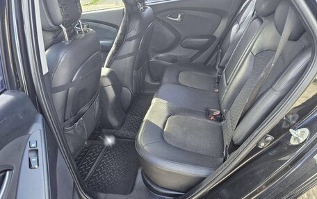 Hyundai ix35 I рестайлинг, 2010 год, 900 000 рублей, 9 фотография
