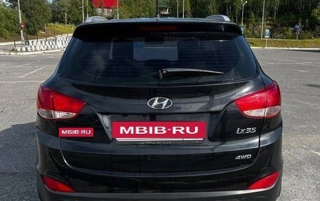 Hyundai ix35 I рестайлинг, 2010 год, 900 000 рублей, 5 фотография