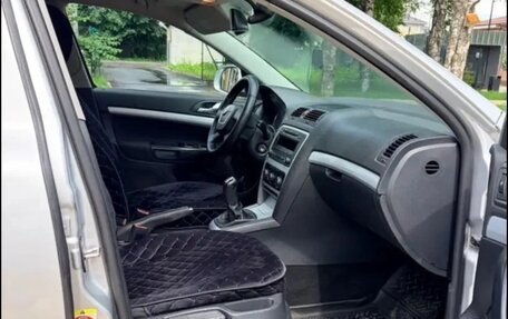 Skoda Octavia, 2010 год, 650 000 рублей, 5 фотография