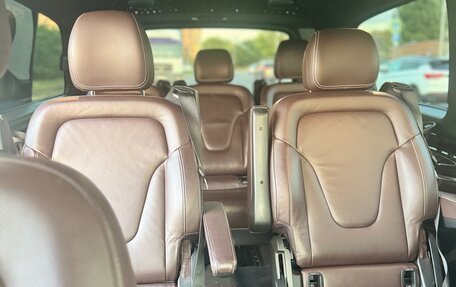 Mercedes-Benz V-Класс, 2016 год, 3 600 000 рублей, 13 фотография